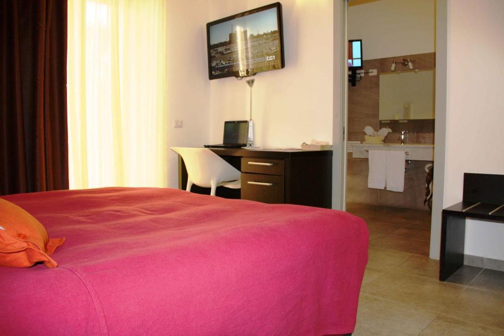 Bcomfort Hotell Cagliari Eksteriør bilde